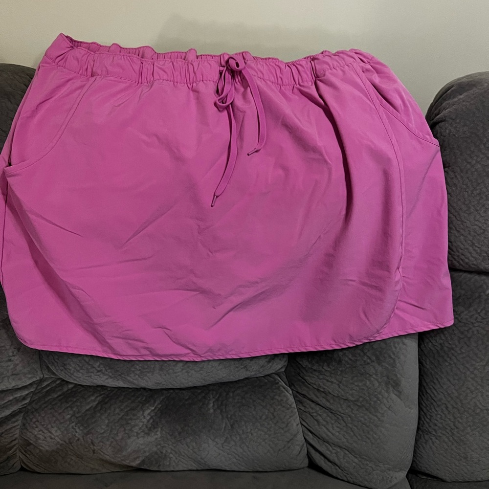 BUNDLE REEL LEGENDS skorts — MAKE ME AN OFFER!!!
